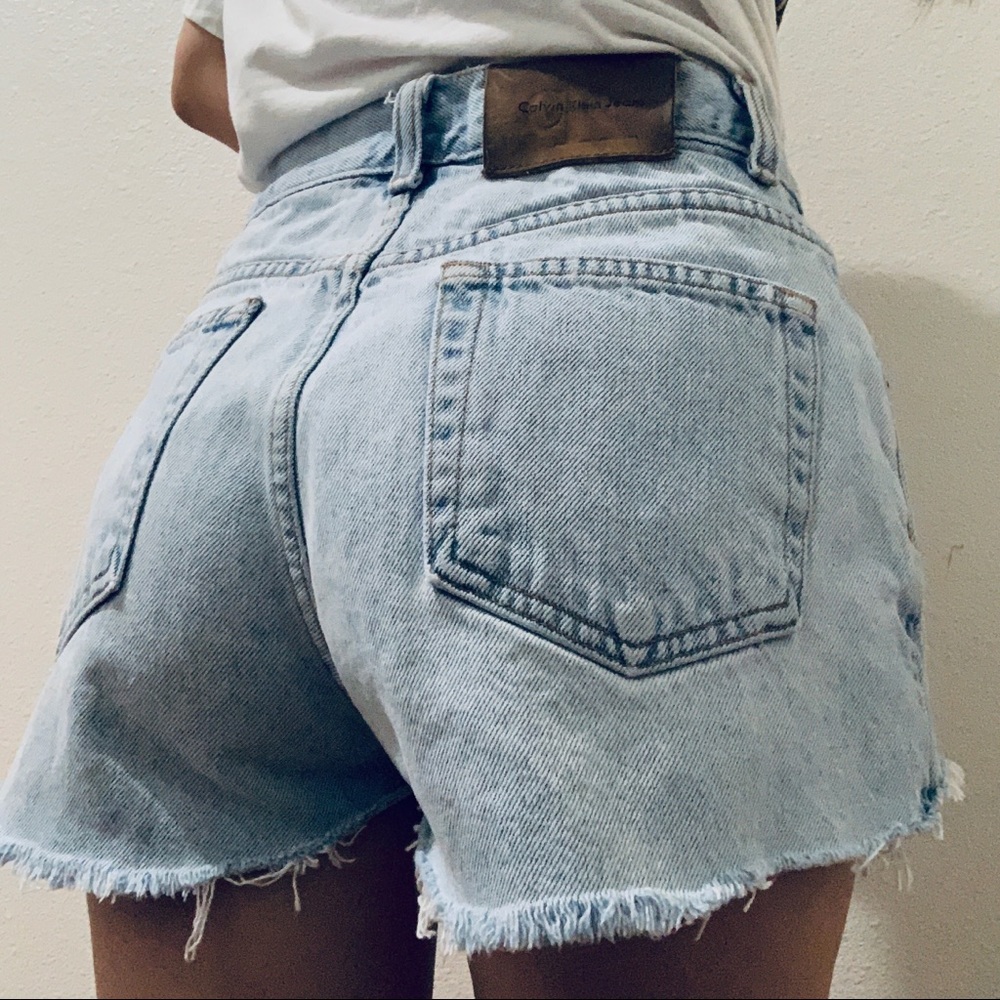 Vintage Calvin Klein Exposed Pocket Jean Shorts